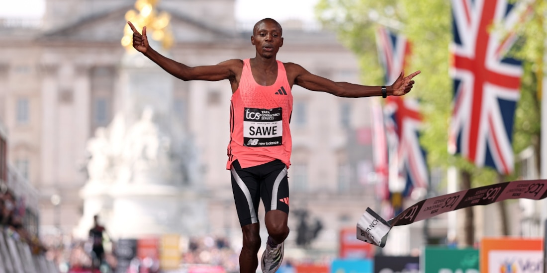Sabastian Sawe es el primer hombre en completar un Maratón en menos de 2 horas.
