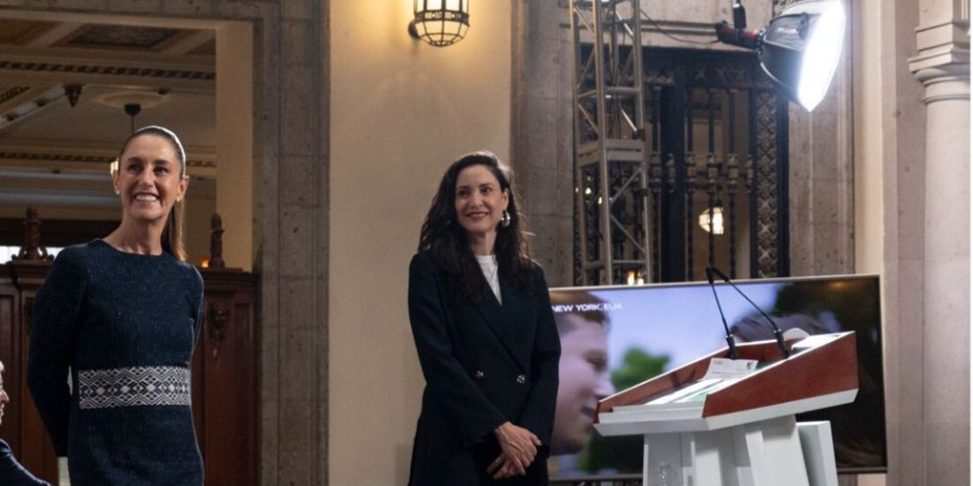 La Presidenta de México y la Secretaria de Cultura este viernes en Palacio Nacional.