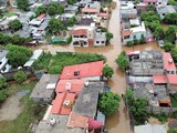 Pegan ahora a Juchitán lluvias e inundaciones