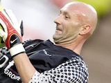 Barthez, en un partido del Olympique de Marsella durante agosto del 2011.