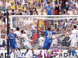 JUGADORES Blues celebran el gol del triunfo, ayer, en Wembley.
