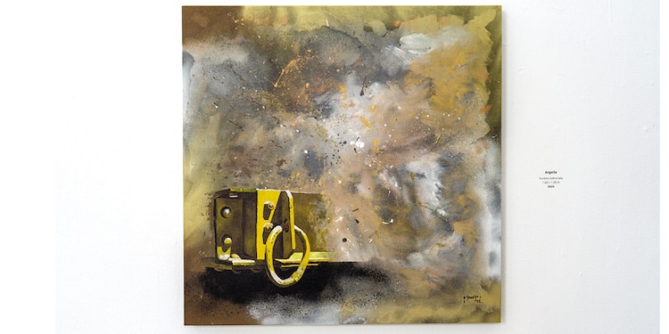 UNA Pieza de la exhibición.