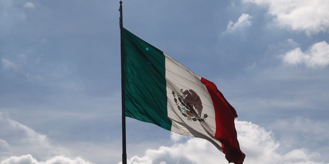 El 24 de febrero se celebra el Día de la Bandera de México