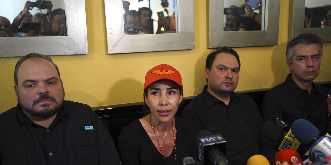 La candidata de MC en Juan Rodríguez Clara, Xóchitl Tress, en conferencia, ayer.