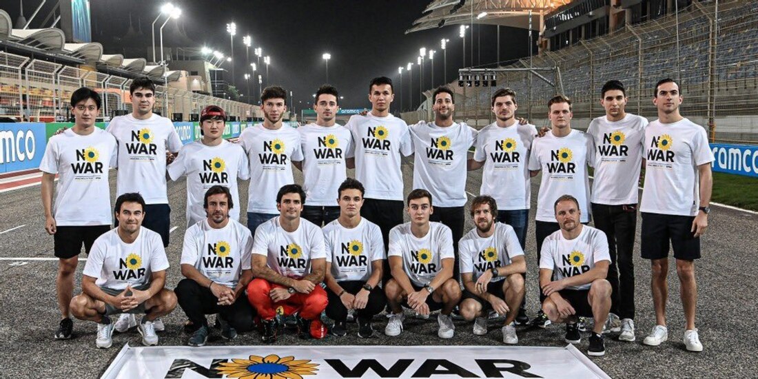 Los pilotos de la F1 en Baréin, sede de la primera carrera de la campaña el próximo 20 de marzo.