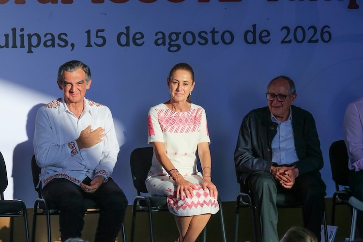 La Presidenta Claudia Sheinbaum Pardo y el gobernador de Tamaulipas, Américo Villarreal Anaya, el 15 de agosto de 2026.