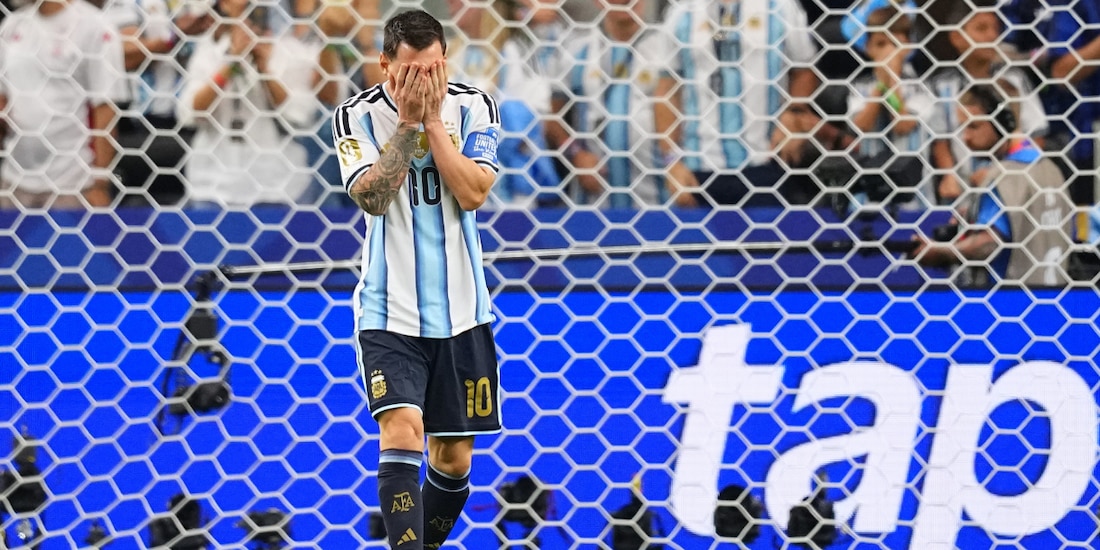 Lionel Messi lamenta su penalti fallado en el Argentina vs Austria de la Copa del Mundo 2026.