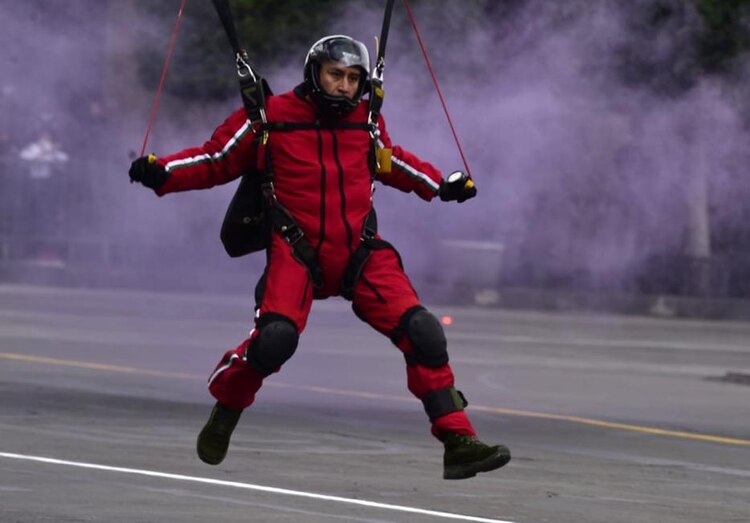 Durante el desfile militar del 210 de aniversario de la Independencia de México, el 16 de septiembre de 2020.