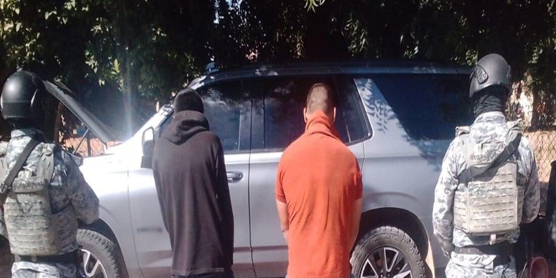 Arresto de presuntos delincuentes en Sinaloa.