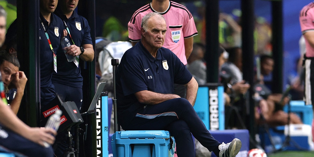 Marcelo Bielsa durante el partido de Uruguay vs Arabia Saudita en el Mundial 2026.