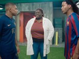 Kylian Mbappé y Ronaldinho en el comercial que sacó Nike a días del arranque de la Copa del Mundo Qatar 2022.