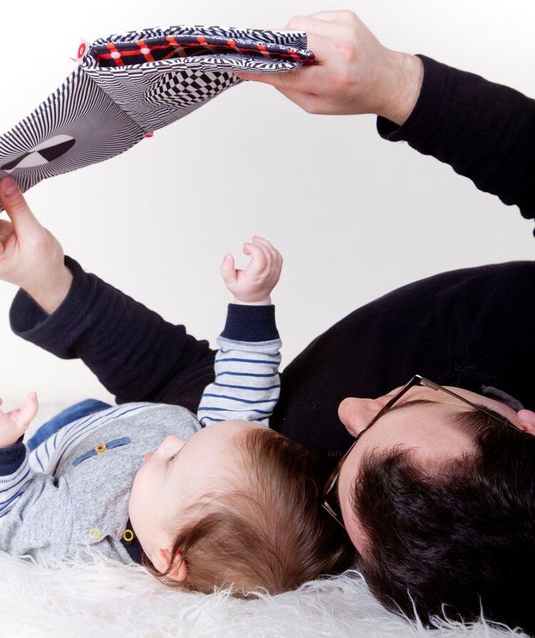 Los libros ayudan desarrollar la imaginación.