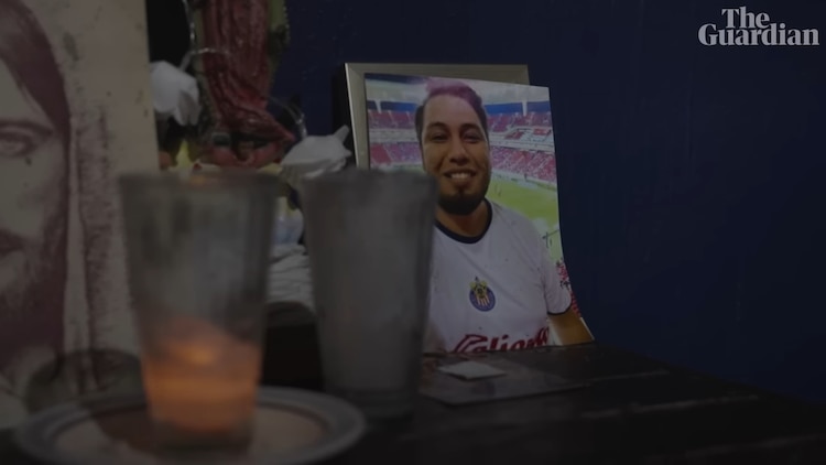El corresponsal visitó a los padres de Danny, desaparecido en 2021.
