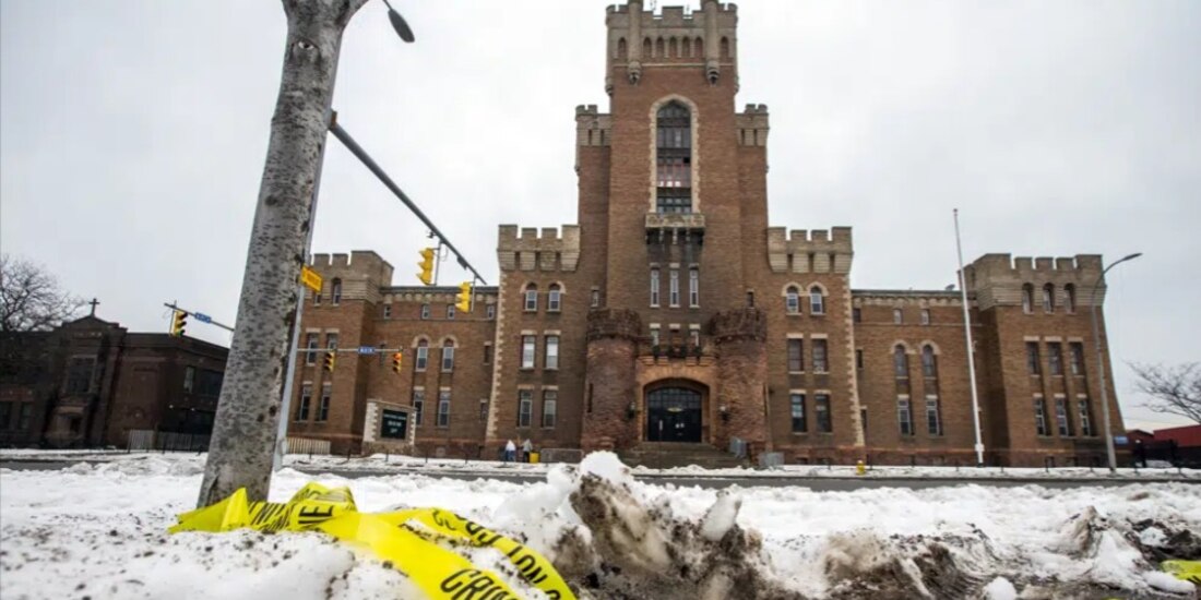 El Main Street Armory, donde ocurrió una estampida durante un concierto de rap, en Rochester, estado de Nueva York, el 6 de marzo de 2023.