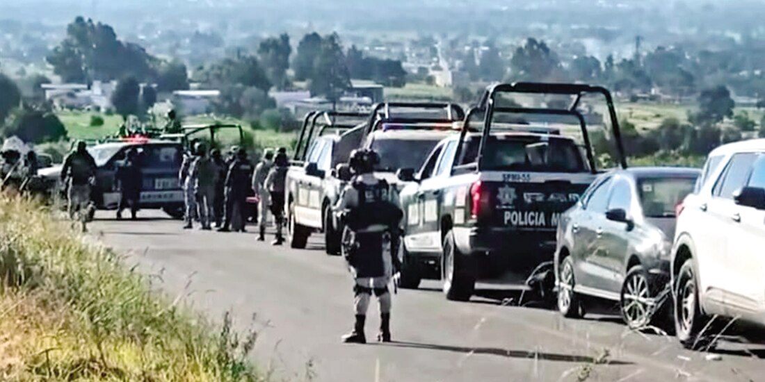 Elementos del orden, en el lugar en donde fueron hallados los restos, ayer.