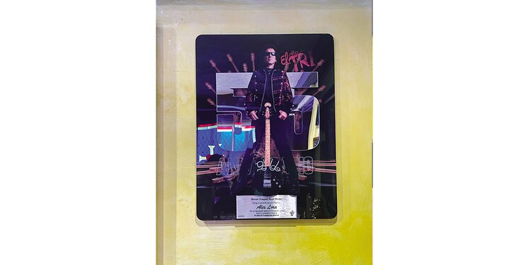 Algunos de los discos y reconocimientos de la banda mexicana.