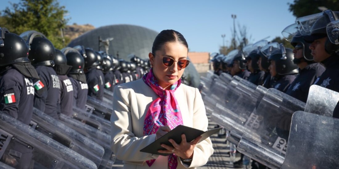 Notarias Públicas supervisan el despliegue de seguridad en la marcha del 8M en el Estado de México.