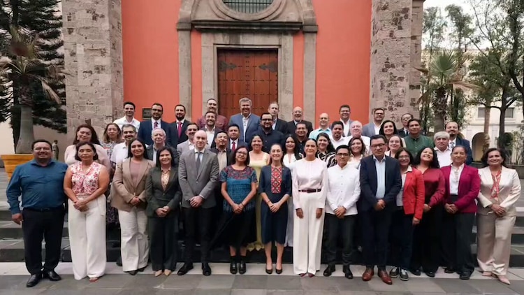 Ariadna Montiel renuncia a la Secretaría del Bienestar; la reemplaza Leticia Ramírez.