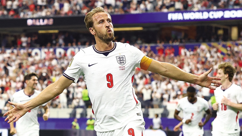 HARRY KANE,
tras una de sus
anotaciones, ayer