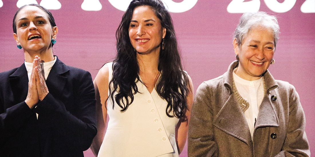 De izq. a der., Daniela Alatorre Bernard, Claudia Curiel de Icaza y Marina Stavenhagen, ayer.