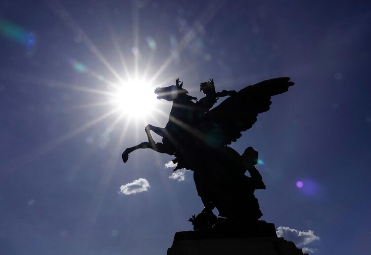 Las altas temperaturas continúan en la CDMX.