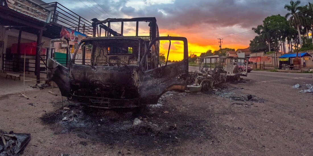En la imagen ilustrativa de agosto de 2024, un día de bloqueos en Culiacán, Sinaloa tras enfrentamientos entre fuerzas del orden y presuntos integrantes de un Cártel