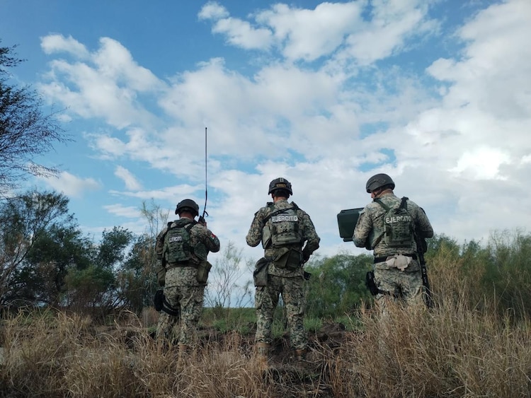 Secretaría de la Defensa Nacional y Guardia Nacional despliegan 500 efectivos en frontera de Tamaulipas.