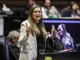 Senadora Cynthia López deja el PRI