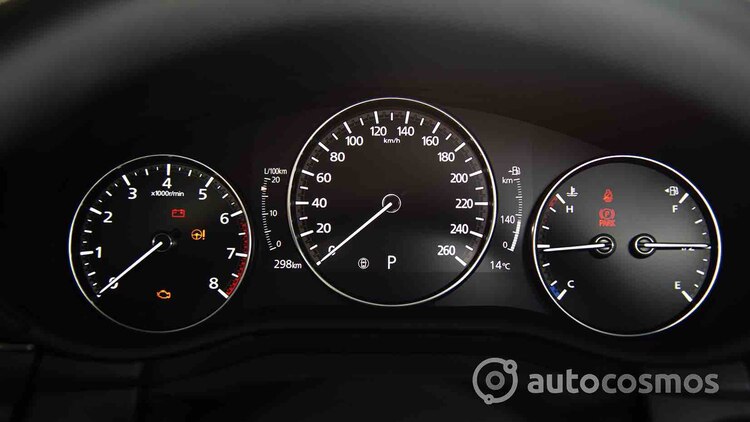 Caja automática de seis velocidades.