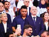 El dirigente ve el juego entre Noruega e Inglaterra, en Miami, el 11 de julio.