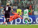Betis derrotó 3-2 al Porto como local en la Jornada 2 de la Champions League.