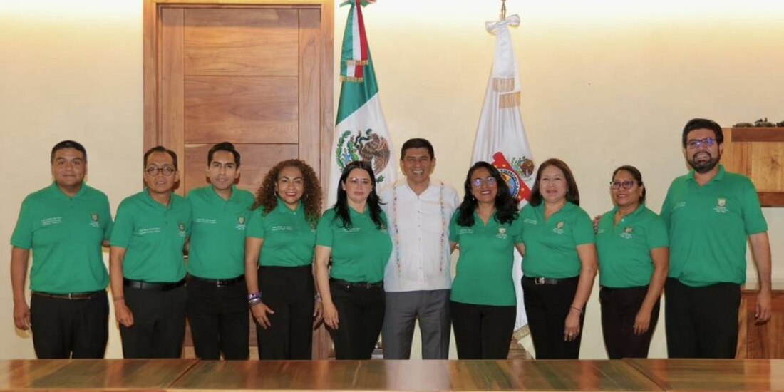 Salomón Jara refrenda compromiso con trabajadores sindicalizados del Gobierno de Oaxaca.