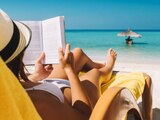 Cinco libros para leer en la playa, el avión o en el crucero.