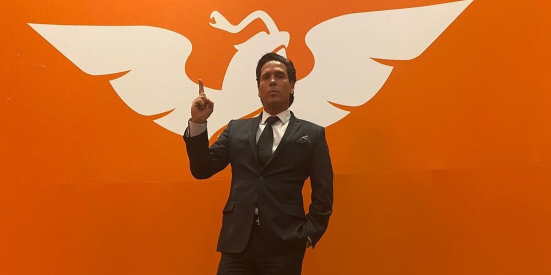 Roberto Palazuelos fue elegido como precandidato de Movimiento Ciudadano a la gubernatura de Quintana Roo.