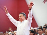 Julio Menchaca, gobernador constitucional.