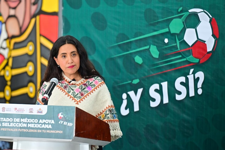 La secretaria de Cultura y Turismo, Nelly Carrasco Godínez.