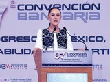 Claudia Sheinbaum, ayer, en la clausura de la 87 Convención Bancaria.
