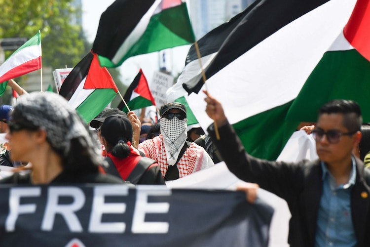 Manifestantes a favor de la causa palestina, en CDMX.