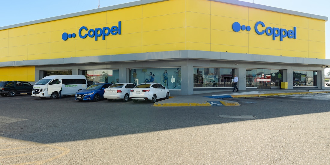 Grupo Coppel refuerza su flota eléctrica y el uso de paneles solares para una operación sostenible.