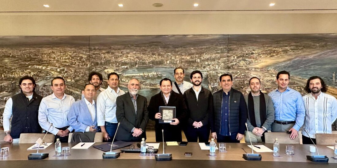 Joaquín Díaz Mena sigue de gira de trabajo en el Viejo Continente.