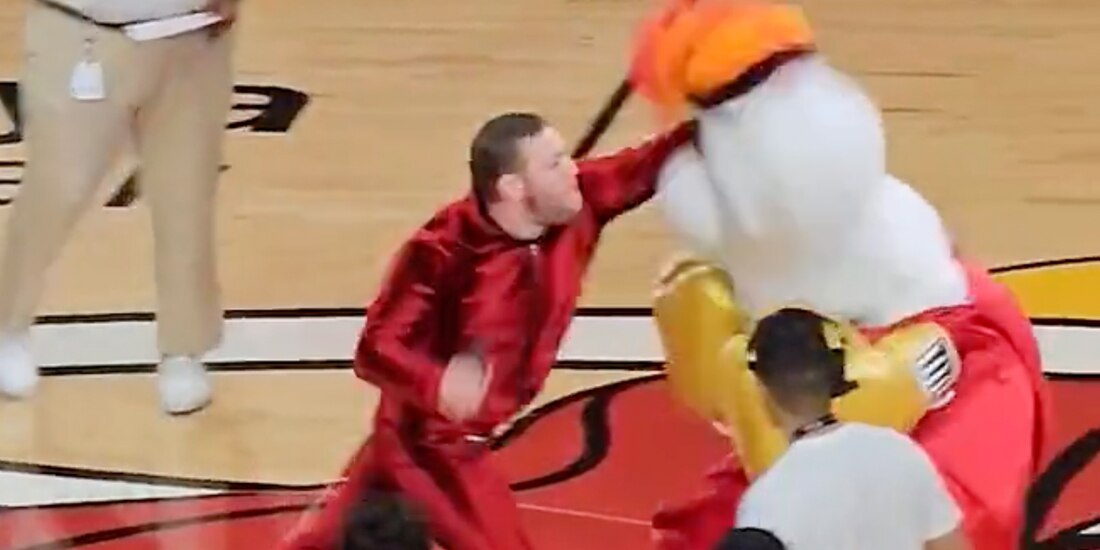 Conor McGregor podría recibir una multa de muchos miles de dólares.