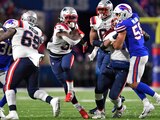 Una acción del New England Patriots vs Buffalo Bills de la NFL