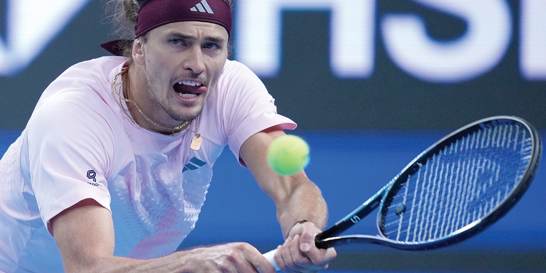 El alemán regresa la bola del serbio Novak Djokovic el 4 de octubre del 2026.