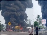 Incendio tras accidente en la carretera Cárdenas-Coatzacoalcos.