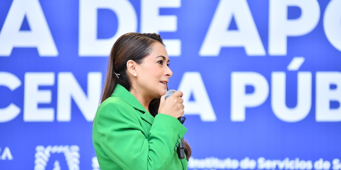 La gobernadora Tere Jiménez.