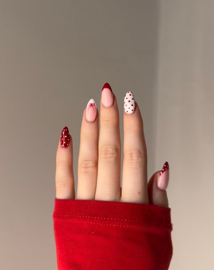 Diseños de uñas para San Valentín 2026