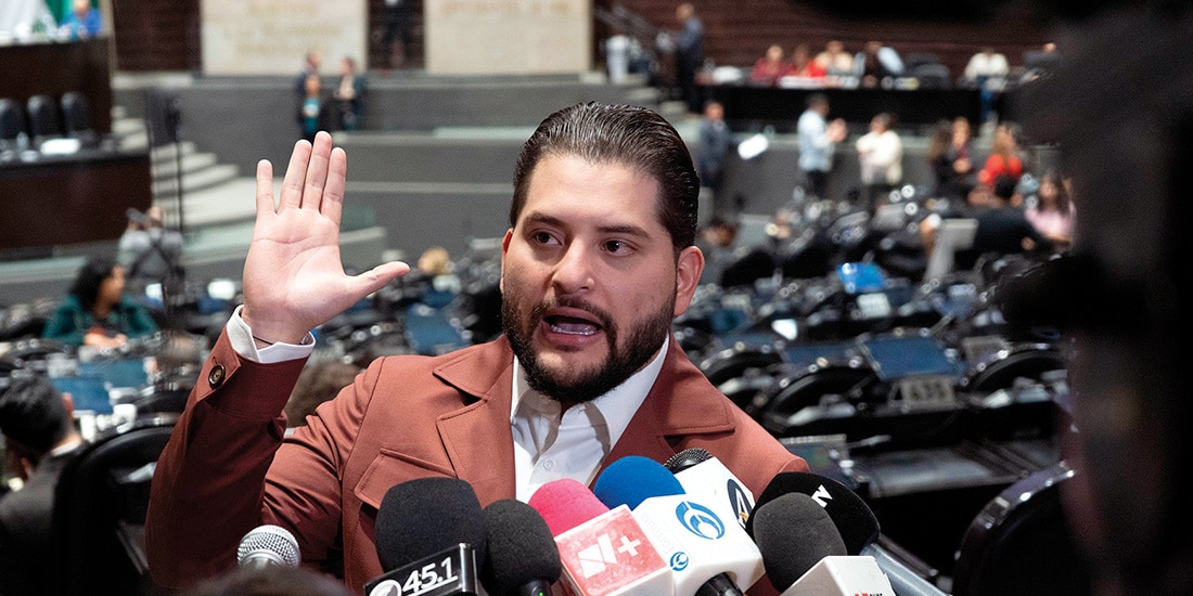 El legislador Carlos Gutiérrez Mancilla, ayer, en entrevista con medios.