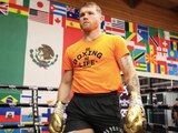 Saúl "Canelo" Álvarez se prepara para su pelea del 7 de mayo.