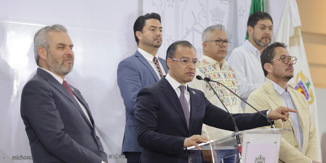 En conferencia de prensa se anunció que estaría en riesgo la procuración y administración de justicia.