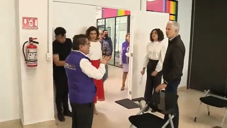 Alfredo Del Mazo, Gobernador del Estado de México.